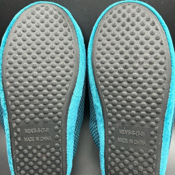 Philadelphia Eagles Slippers NWOT - Picture 4 of 7